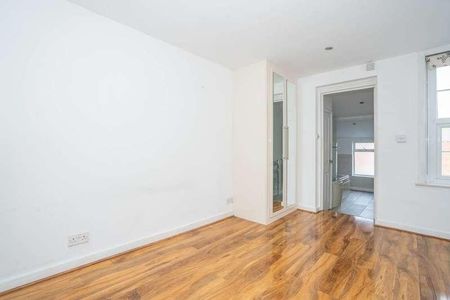 Benskin Road, Watford, Watford, WD18 - Photo 4