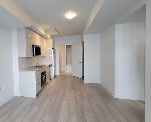 For Lease - 2920 Highway 7 N/A Unit# 4006, Vaughan, Ontario - Photo 1