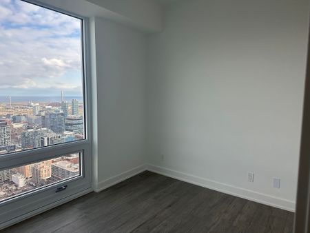 For Lease - 88 Queen Street Unit# 5702, Toronto, Ontario - Photo 2