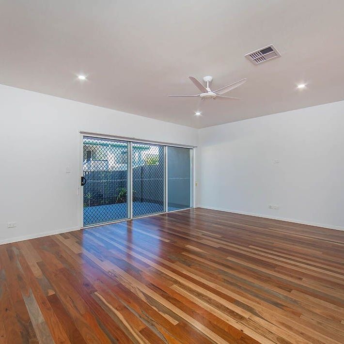 Redcliffe, address available on request - Photo 1