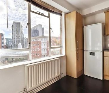 2 bedroom flat to rent - Photo 6