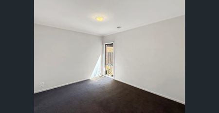 🏡 4-Bedroom house in Wollert - Photo 5