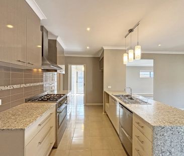 Modern Comfort in a Peaceful Setting - Photo 4