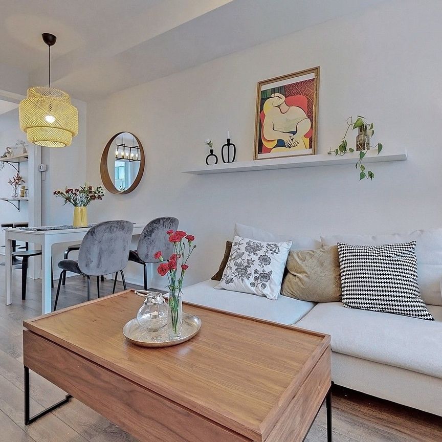 For Lease - 11 Locust Lodge Gardens, Toronto, Ontario - Photo 1