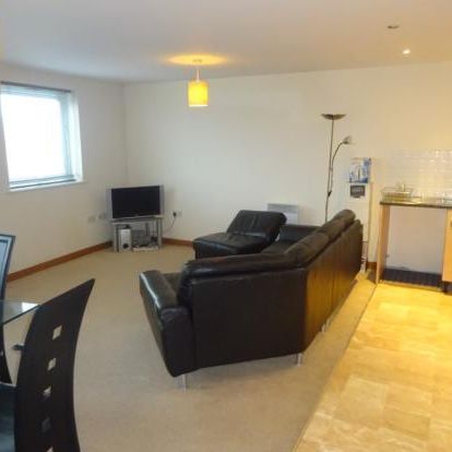 2 bedroom flat to rent - Photo 1