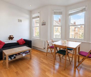 2 bedroom flat to rent - Photo 6