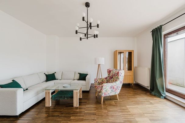 Świeżo po remoncie, 3 pokoje, Miasteczko Wilanów 92 m² - Photo 1