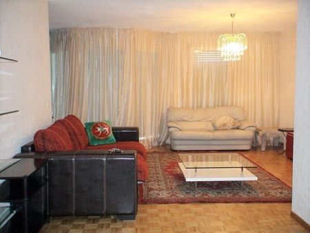 APPARTEMENT 4½ PIÈCES À GENÈVE - CHÂTELAINE, MEUBLÉ - Foto 2