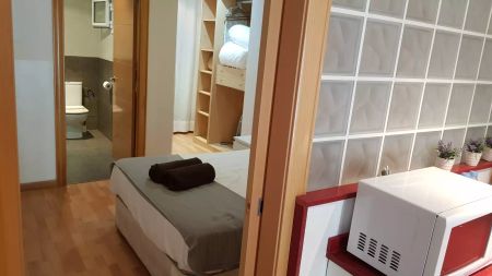 1-bedroom apartment for rent in El Poble Sec, bills included - Foto 4