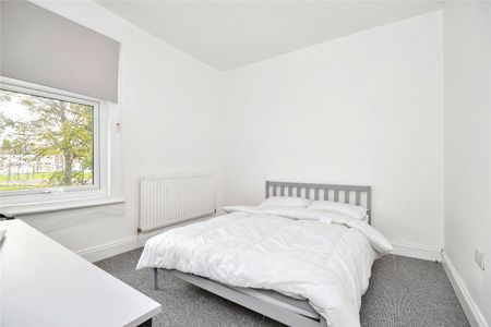 United Kingdom, Outram Street, TS1 4EL, Middlesbrough - Photo 5