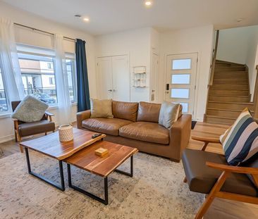 Elegant Open-Concept Condo in Prime Niagara Falls Location - Photo 1