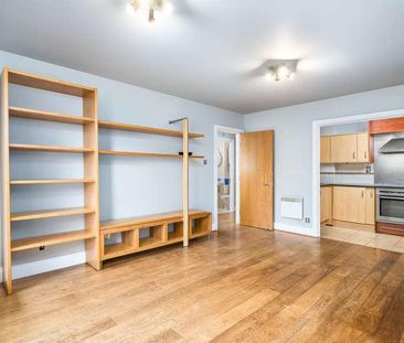 Riverside West, Wandsworth, SW18 - Photo 2