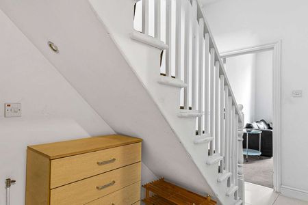 Burdett Road, London, E3 4TN - Photo 3