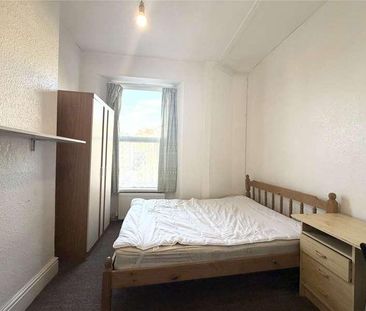 Cromwell Road, BS6 - Photo 2