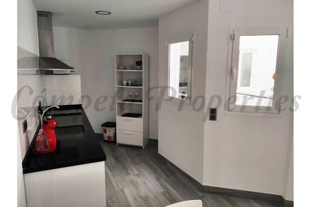 Apartment in Nerja, Andalucia , Costa del Sol - Photo 5