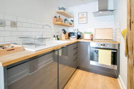 1 bedroom flat to rent - Photo 4