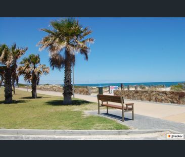 2/14 Cavendish Street, West Beach, SA 5024 - Photo 3