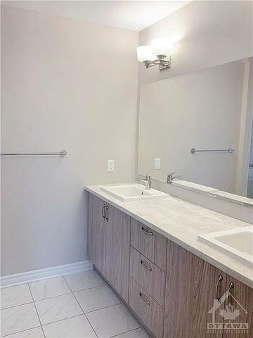 For Lease - 319 Brambling Way, Barrhaven, Ontario - Photo 3