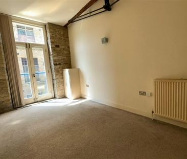 WEST STREET, Sowerby Bridge, Sowerby Bridge - Photo 3