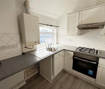 1 bedroom flat to rent - Photo 4