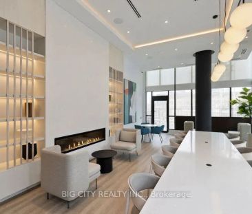 325 Yorkland Boulevard #4302 - Photo 3