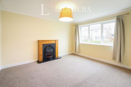 3 bedroom semi-detached house to rent - Photo 5