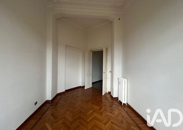 Piazza dello zerbino, Genova, Liguria 16122