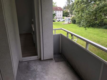 2-Zimmer-Wohnung mit Balkon in Duisburg-Ungelsheim mieten - Photo 3