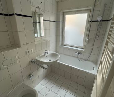 Mietwohnung in Nürnberg - Mit wenigen Schritten in die neue Wohnung! - Photo 2