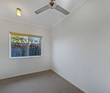 4-Bedroom Home in Highly Desired Kawana Forest&excl; - Photo 5