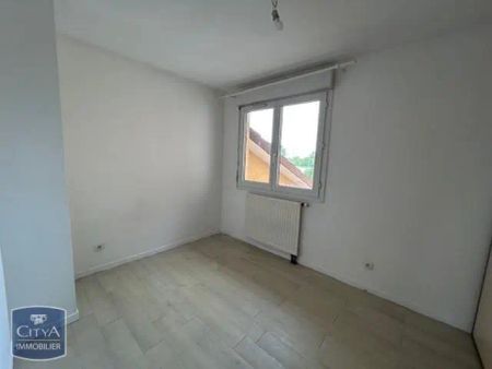 Appartement à louer 4 pièces 82.73m² - Photo 3