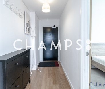 3 bedroom flat to rent - Photo 1