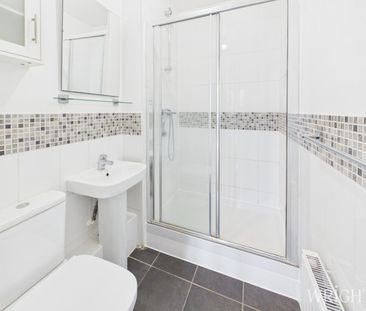 2 bedroom Apartment - Otto Road, Welwyn Garden City - Photo 6