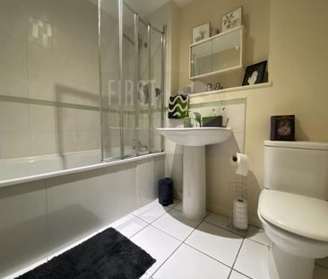 2 bedroom flat to rent - Photo 6