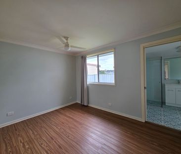 Peaceful Living in Beautiful Lansdowne - Photo 3