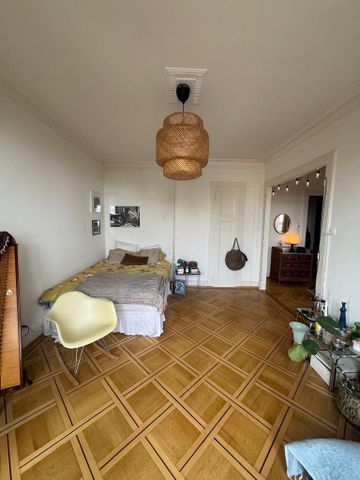 Bel appartement de 1.5 pièces au dernier étage à Lausanne avec vue - Photo 2