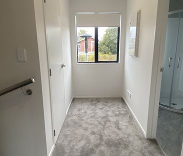 24 Paetai Lane, Te Atatu Peninsula - Photo 5