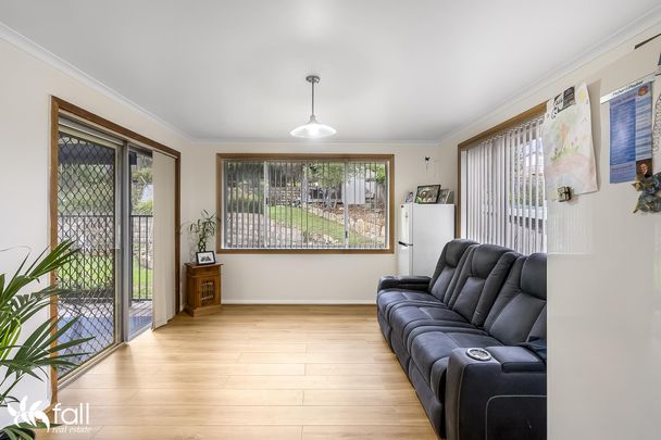 Spacious Family Home with Self-Contained Flat - Photo 1