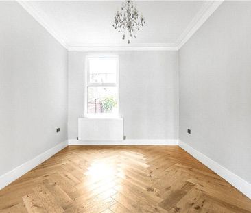 1 bedroom in a house share to rent - Photo 6