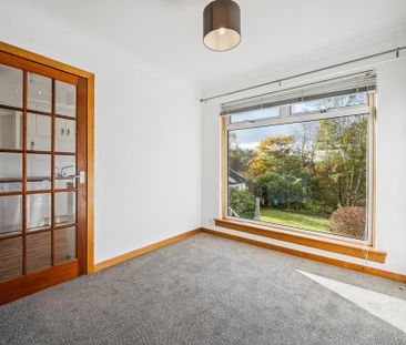 3 bedroom apartment to rent - Photo 2