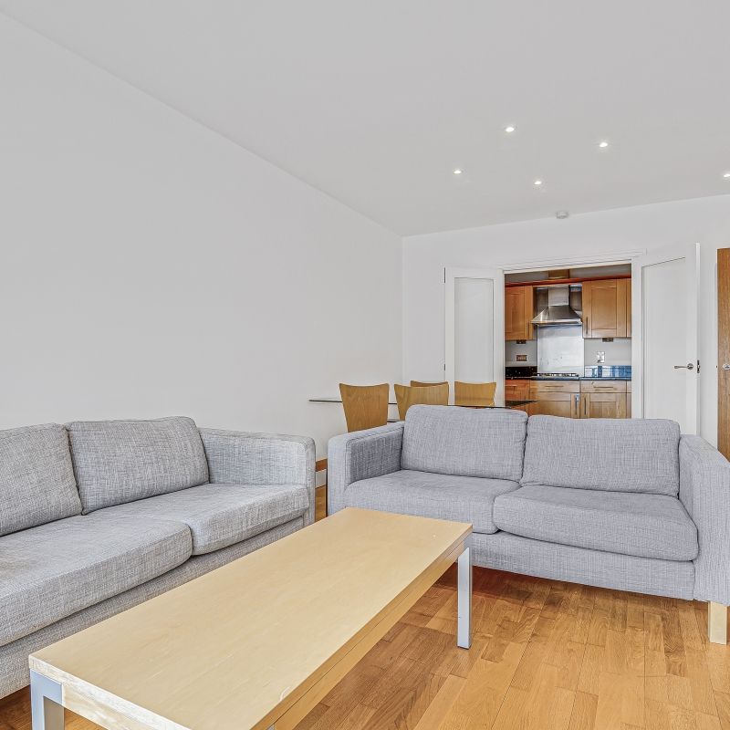 Warwick Road, Beckford Close, London, W14 - Photo 1