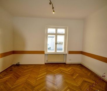 Villa in gut frequentierter und auch repräsentativer Lage! Ideal al... - Photo 4