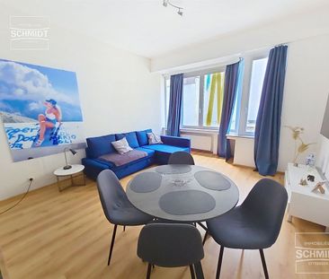 Appartement te huur in Brussel voor € 1.150 met 1 slaapkamer - Photo 2