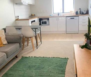 2 Bedroom townhouse Ellerslie - Photo 1