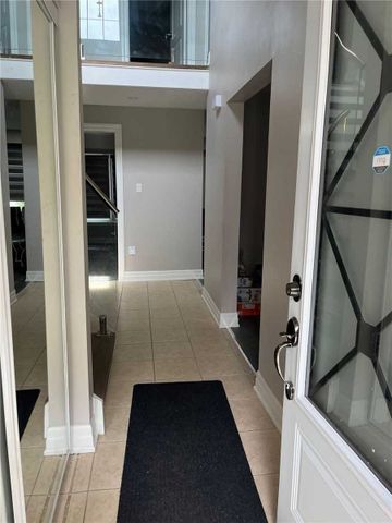 For Lease - 33 Mackay Street, Brampton, Ontario - Photo 4