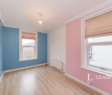 4 bedroom house to rent Powerscourt Road, Portsmouth, Hampshire, PO2 - Photo 3