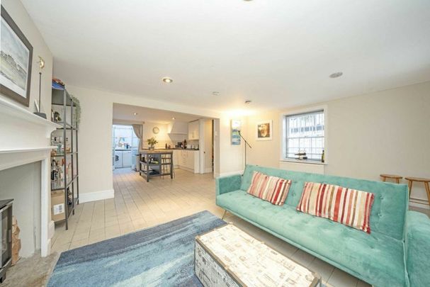 Almeida Street, London, N1 - Photo 1