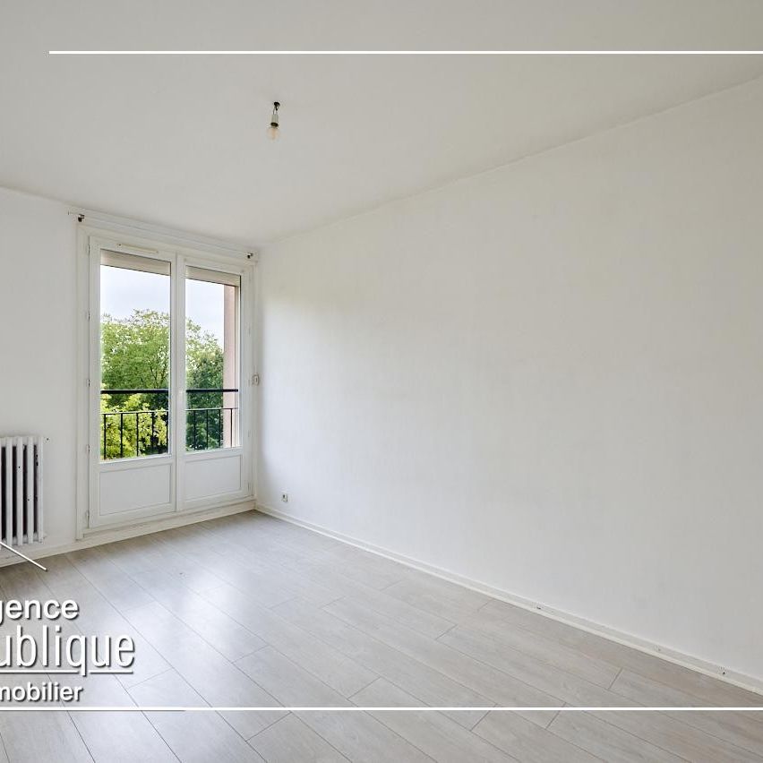 Chenôve, - 21300 - Photo 1