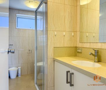 South Perth - Photo 4