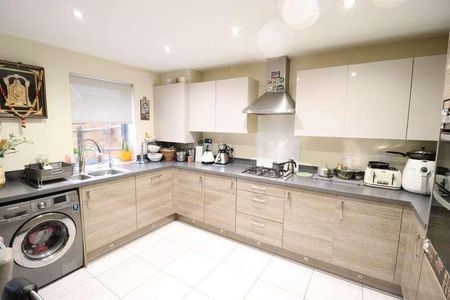 Jumelle Mews, High Wycombe, HP13 - Photo 4